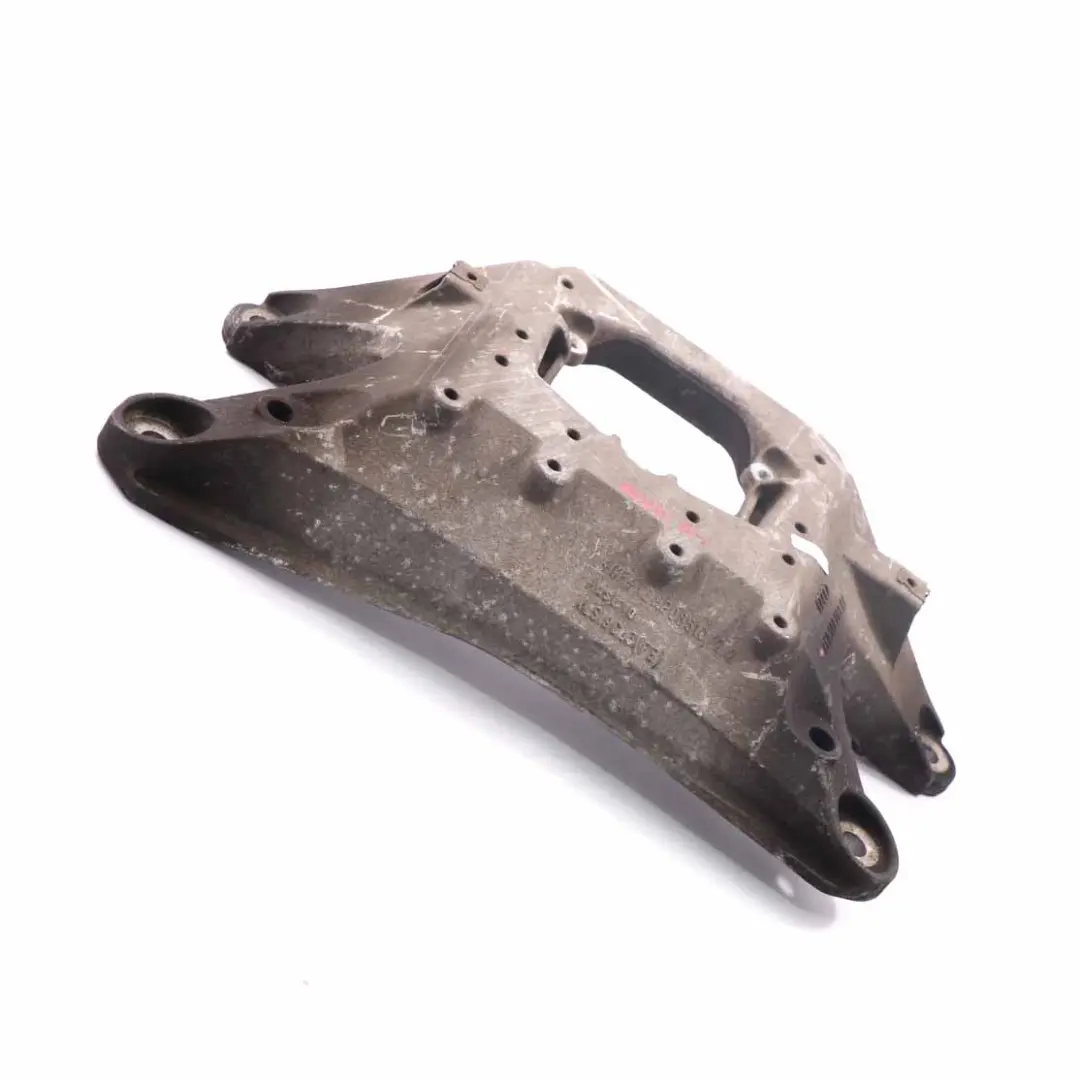 Support de boîte vitesses Audi A4 B8 Support transmission Traverse  - SKU 8K0399263AF - Numéro de pièce 8K0399263AF