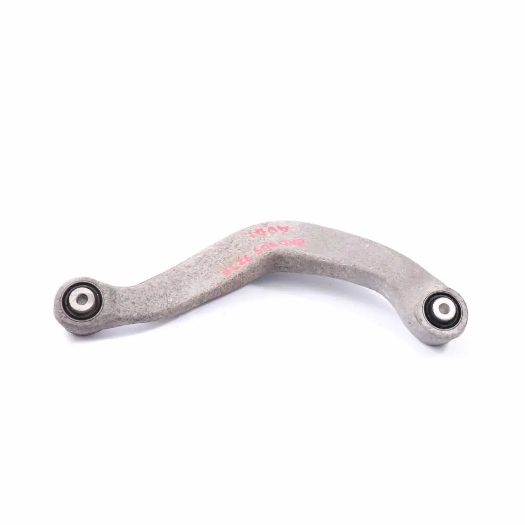 Assale posteriore braccio superiore Wishbone sinistra per Audi A4 B8 con numero di parte 8K0505323F Audi A4 B8 Assale posteriore braccio superiore Wishbone sinistra - SKU 8K0505323F - Numero di parte 8K0505323F