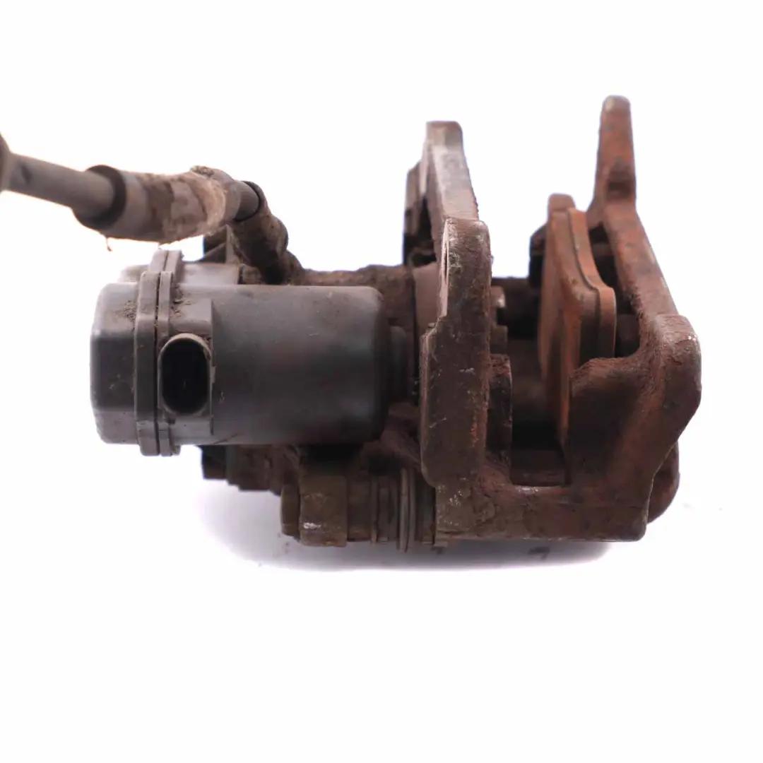 Audi A4 B8 2.0 TDI Etrier de frein arrière gauche Carter de frein roue - SKU 8K0615403 - Numéro de pièce 8K0615403