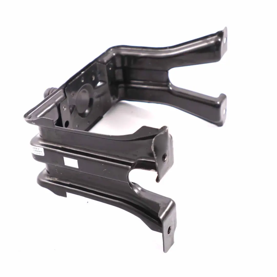 Audi A4 B8 Roue secours Batterie Support fixation pour coffre Noir - SKU 8K0802715A-BLK - Numéro de pièce 8K0802715A