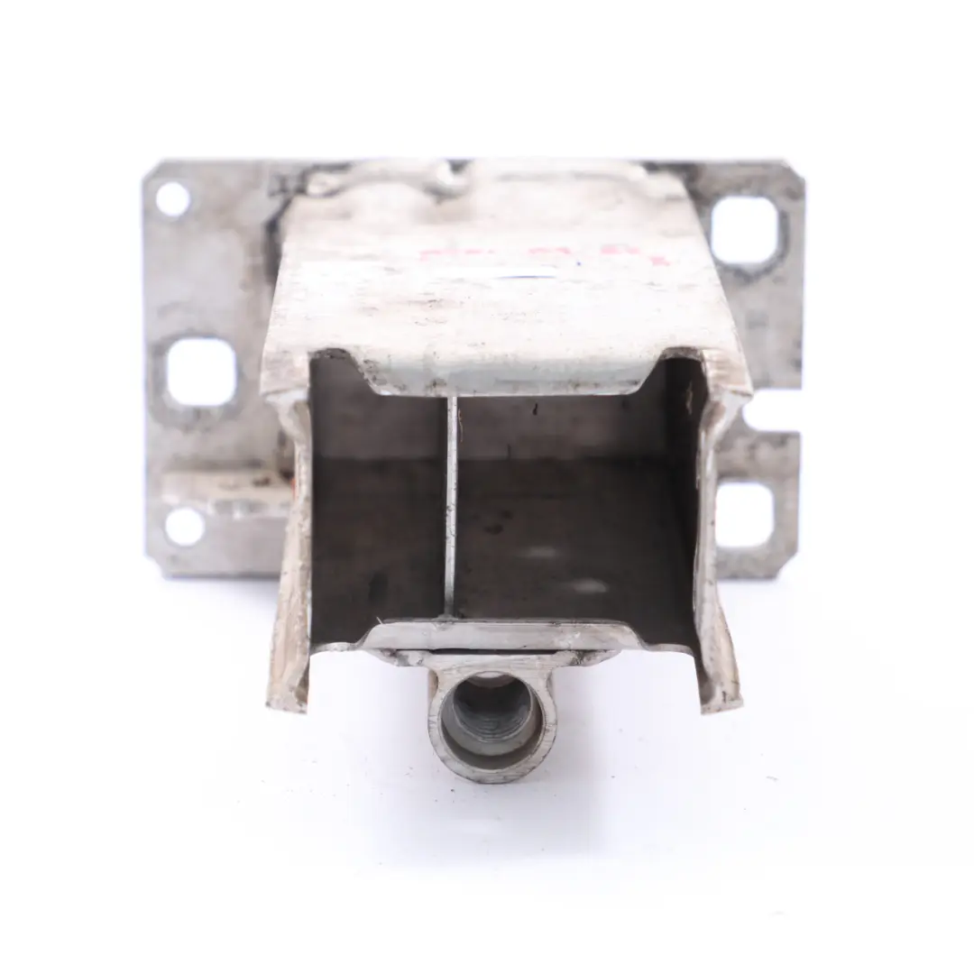 Strefa Zgniotu Wzmoconienie Zderzaka Prawy Przód do Audi A4 B8 o numerze 8K0807134C Audi A4 B8 Strefa Zgniotu Wzmoconienie Zderzaka Prawy Przód - SKU 8K0807134C - Numer Części 8K0807134C