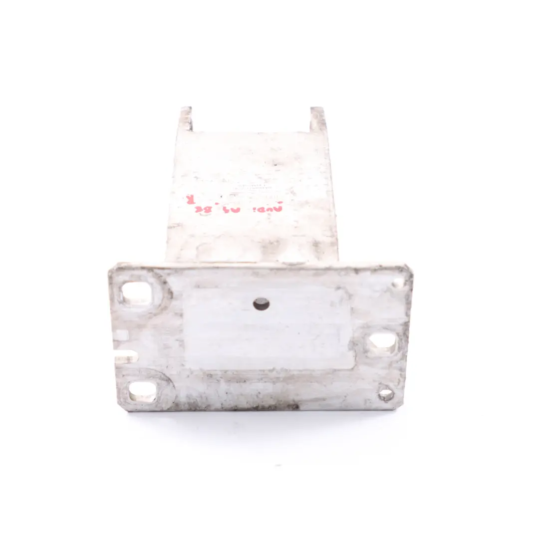 Strefa Zgniotu Wzmoconienie Zderzaka Prawy Przód do Audi A4 B8 o numerze 8K0807134C Audi A4 B8 Strefa Zgniotu Wzmoconienie Zderzaka Prawy Przód - SKU 8K0807134C - Numer Części 8K0807134C