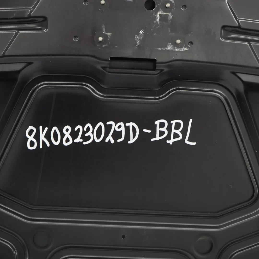 Audi A4 B8 Maska Pokrywa Silnika Brilliant Black - SKU 8K0823029D-BBL - Numer Części 8K0823029D