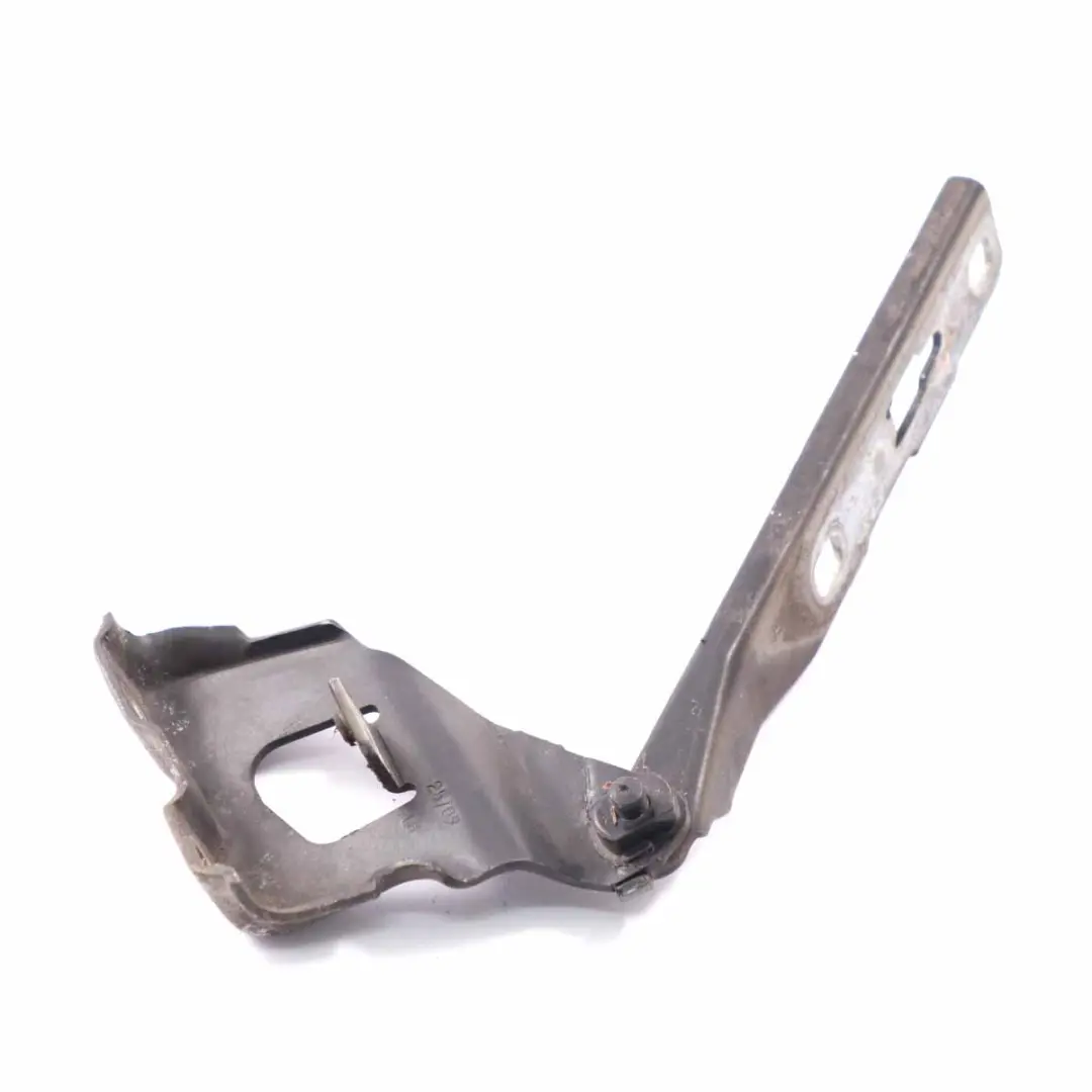 Charnière de capot avant gauche Noir pour Audi A4 B8 à propos du numéro de pièce 8K0823301D Audi A4 B8 Charnière de capot avant gauche Noir - SKU 8K0823301D-BLK - Numéro de pièce 8K0823301D