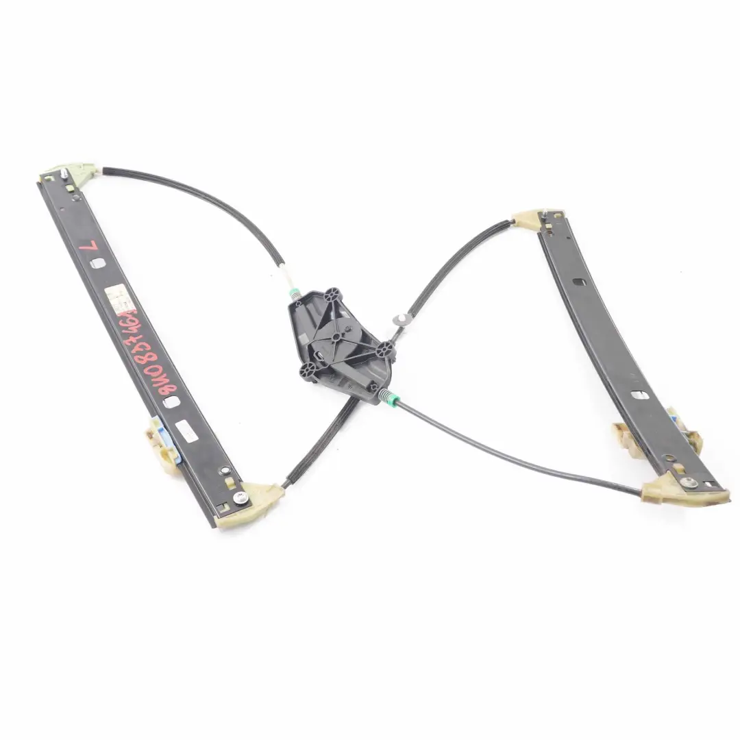 Meccanismo Regolatore Alzacristalli Anteriore Sinistra per Audi A4 B8 con numero di parte 8K0837461 Audi A4 B8 Meccanismo Regolatore Alzacristalli Anteriore Sinistra - SKU 8K0837461 - Numero di parte 8K0837461