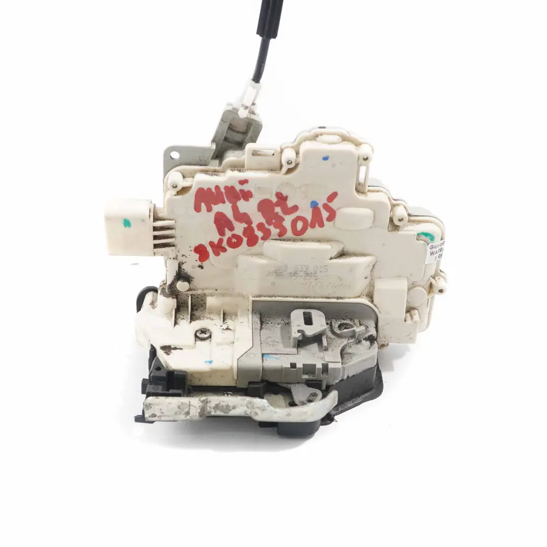 Actionneur De Verrouillage De Porte Arrière Gauche pour Audi A4 B8 à propos du numéro de pièce 8K0839015 Audi A4 B8 Actionneur De Verrouillage De Porte Arrière Gauche - SKU 8K0839015 - Numéro de pièce 8K0839015