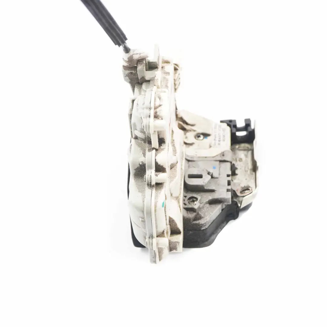  Cerradura de puerta Audi A4 B8 Actuador del cierre trasero derecho - SKU 8K0839016 - Número de pieza 8K0839016