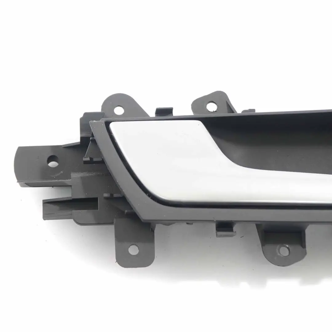 Audi A4 B8 Klamka Drzwi Lewa Przód Tył Chrom - SKU 8K0839019 - Numer Części 8K0839019