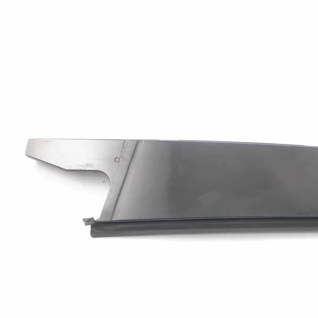 Audi A4 B8 Montante Porta Posteriore Destra Striscia Decorativa Nera - SKU 8K0839902 - Numero di parte 8K0839902