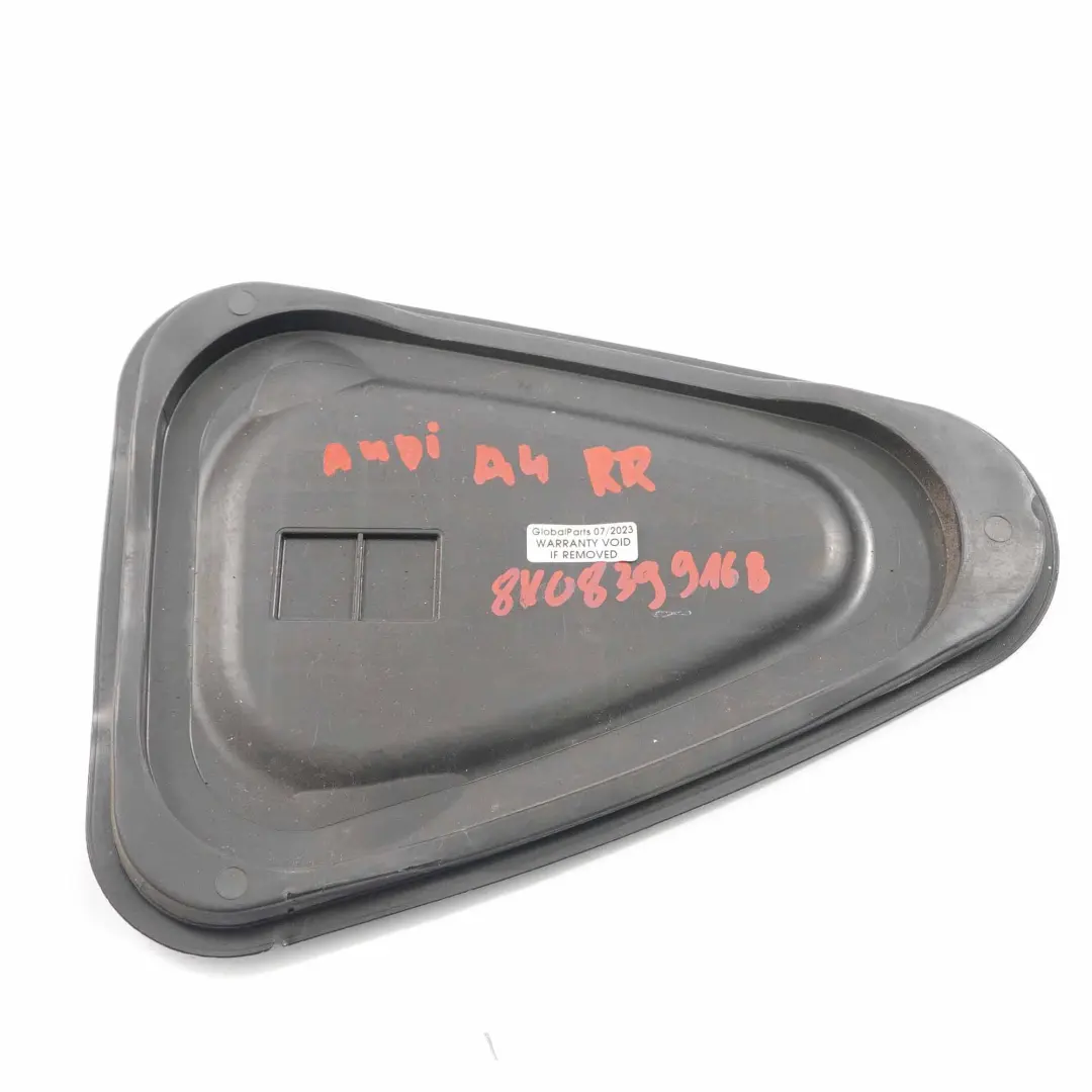 Plaque de recouvrement de serrure de porte arrière droite pour Audi A4 B8 à propos du numéro de pièce 8K0839916B Audi A4 B8 Plaque de recouvrement de serrure de porte arrière droite - SKU 8K0839916B - Numéro de pièce 8K0839916B