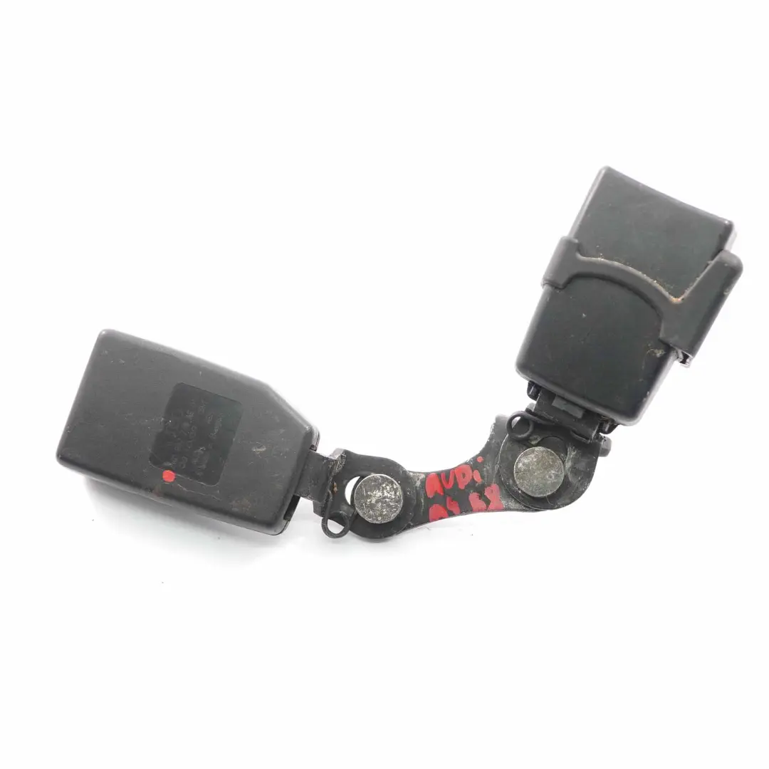 Belt Buckle Middle Twin Latch Rear to Audi A4 B8 Avant Seat with Part number 8K0857739AE Audi A4 B8 Avant Seat Belt Buckle Middle Twin Latch Rear - SKU 8K0857739AE - Part number 8K0857739AE