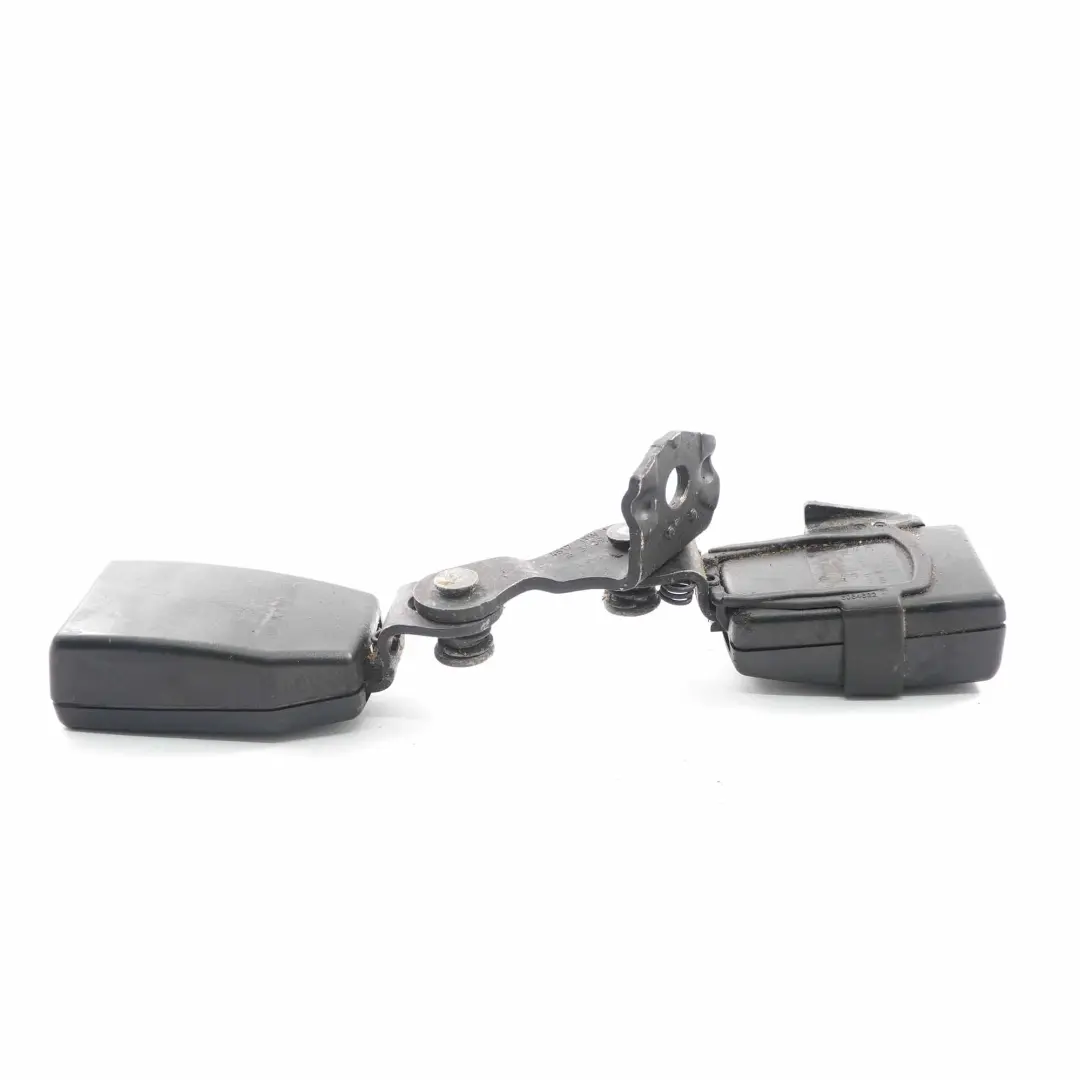 Audi A4 B8 Avant Sicherheitsgurt schloss Mitte Doppellasche hinten - SKU 8K0857739AE - Teilenummer 8K0857739AE
