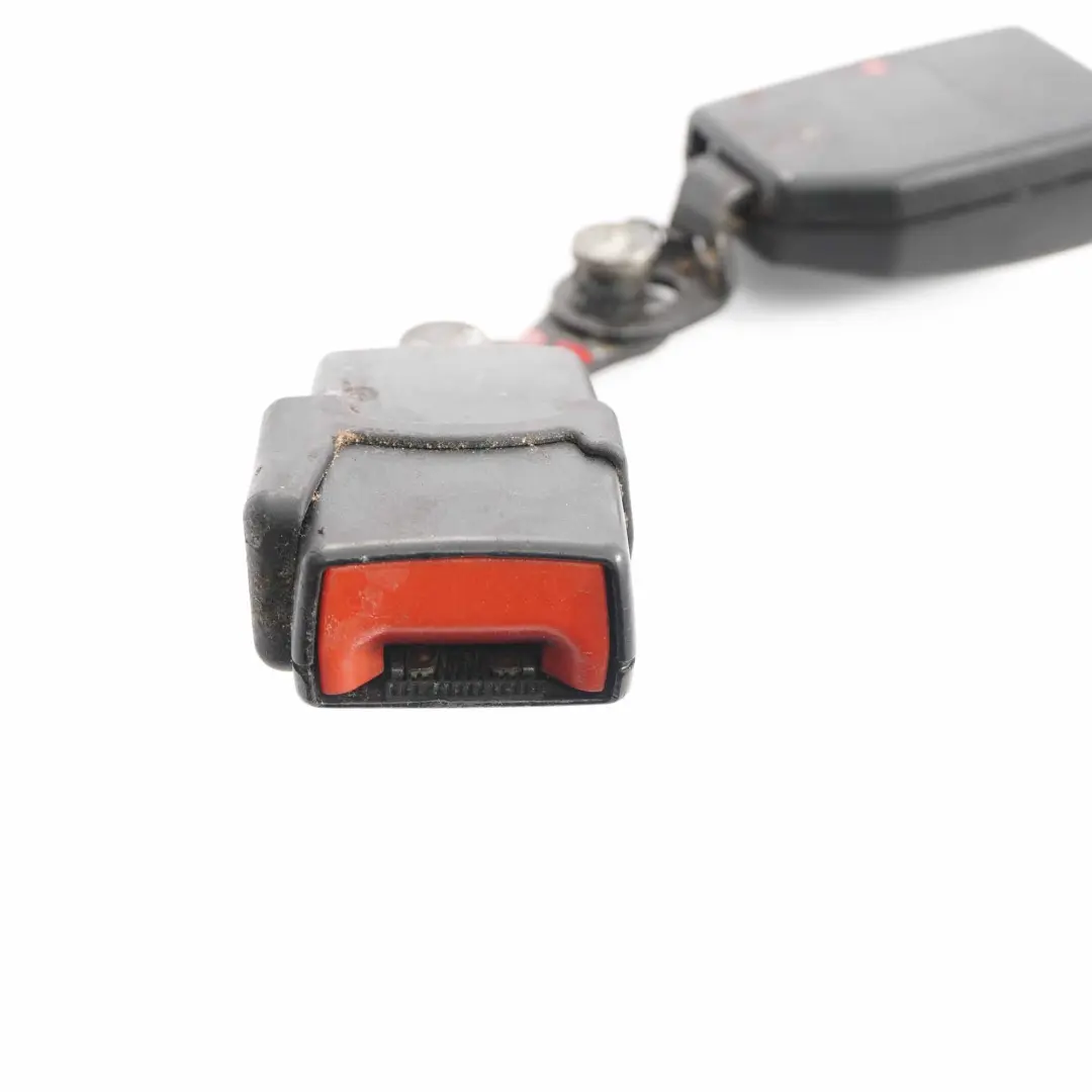 Boucle de ceinture de sécurité double arrière pour Audi A4 B8 Avant à propos du numéro de pièce 8K0857739AE Audi A4 B8 Avant Boucle de ceinture de sécurité double arrière - SKU 8K0857739AE - Numéro de pièce 8K0857739AE