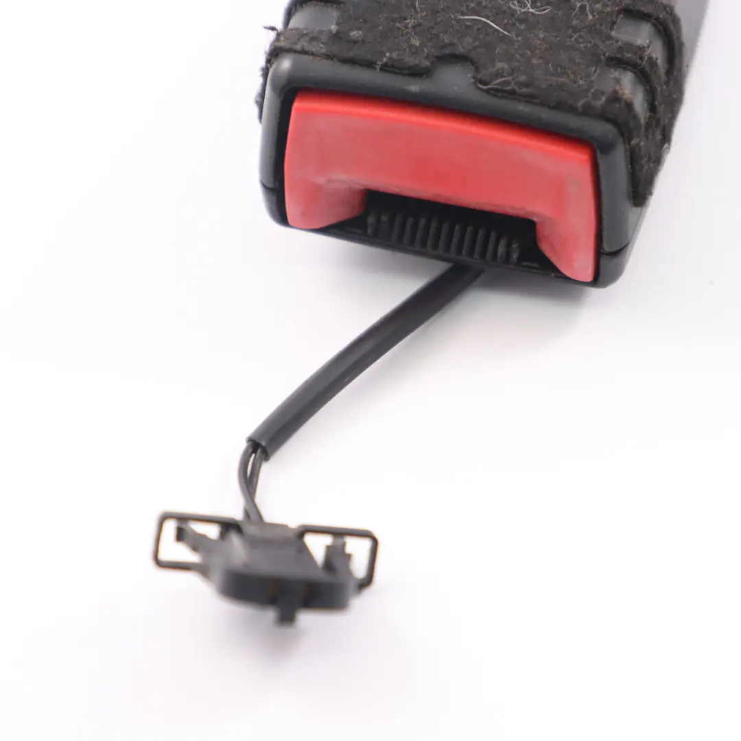 Buckle Front Seat Safety Belt Latch Left Right N/O/S to Audi A4 B8 Seat with Part number 8K0857755F Audi A4 B8 Seat Buckle Front Seat Safety Belt Latch Left Right N/O/S - SKU 8K0857755F - Part number 8K0857755F