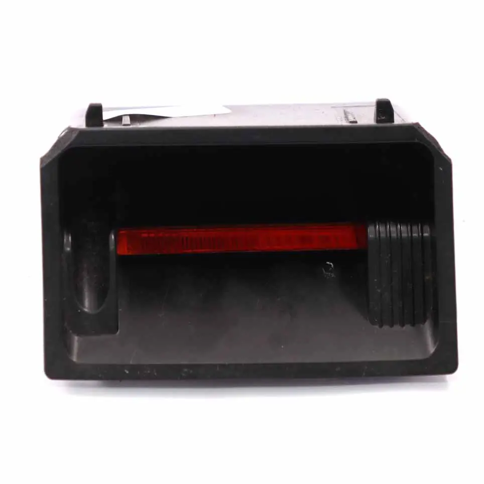 Posacenere Inserto Console Centrale Stoccaggio per Audi A4 B8 con numero di parte 8K0857989 Audi A4 B8 Posacenere Inserto Console Centrale Stoccaggio - SKU 8K0857989 - Numero di parte 8K0857989