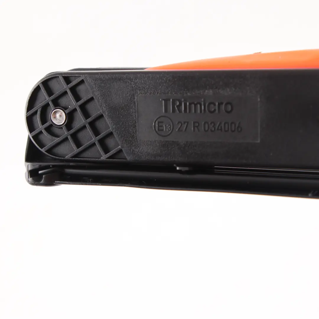 Safety Hazard Warning Triangle Red to Audi A3 A4 with Part number 8K0860251 Audi A3 A4 Safety Hazard Warning Triangle Red - SKU 8K0860251 - Part number 8K0860251