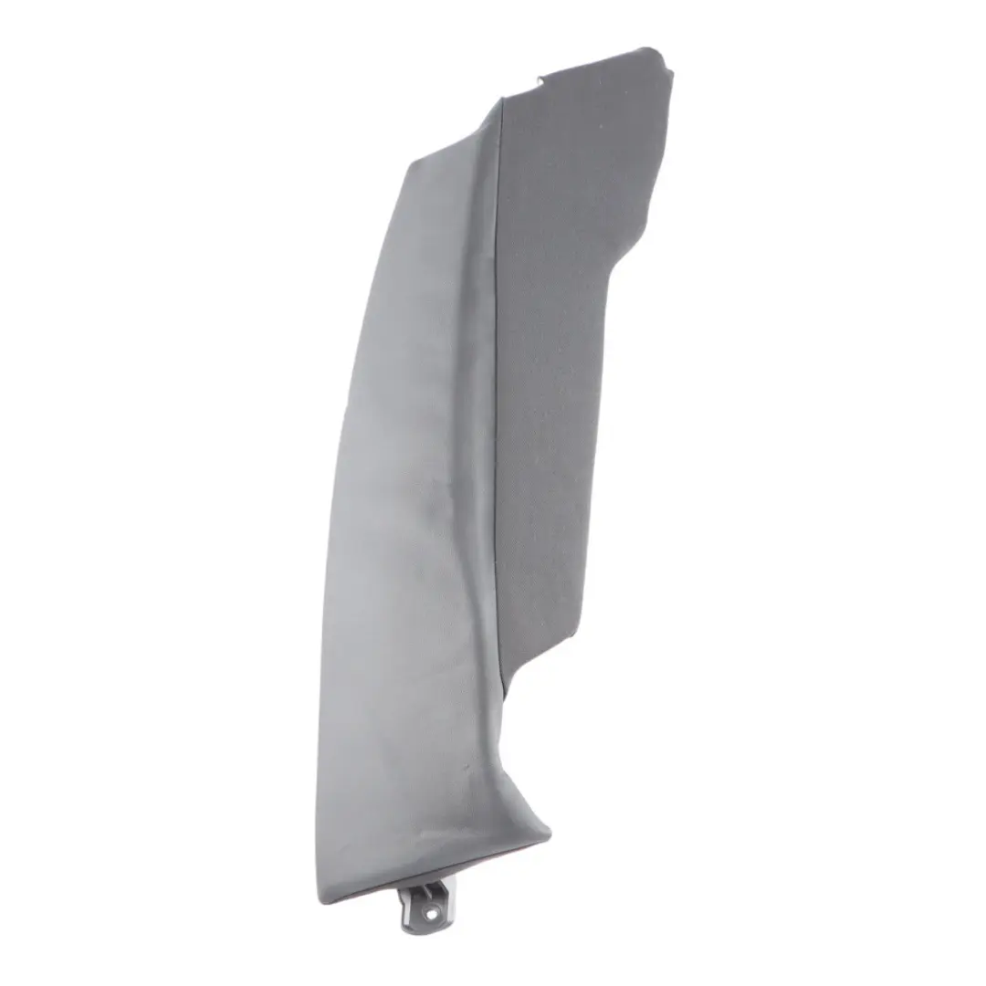 Audi A4 B8 Avant Seitliche Sitzverkleidung Hinten Rechts Schwarz Kunstleder - SKU 8K0885704AG - Teilenummer 8K0885704AG