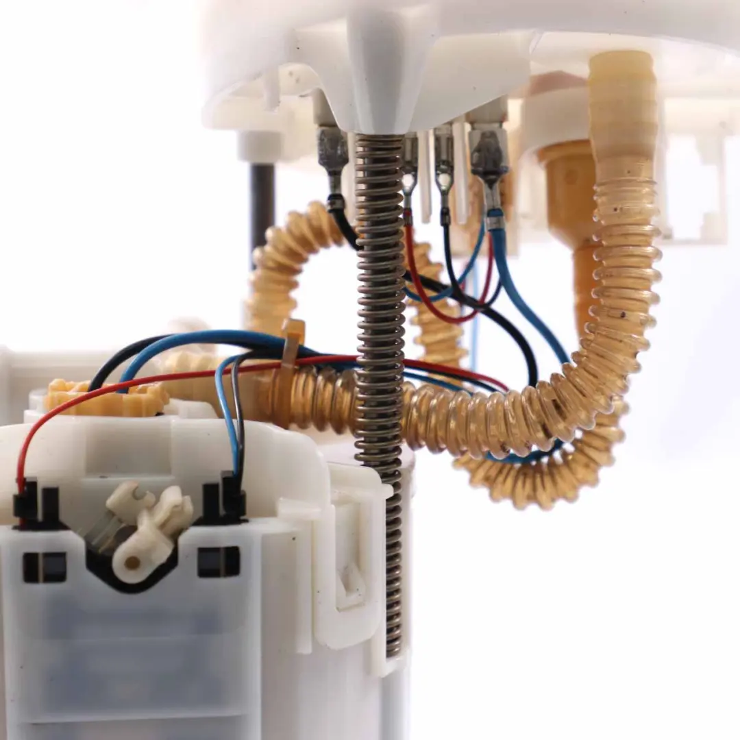 Kraftstoffpumpe Tank Kraftstoffgeber für Audi A4 B8 2.0 TDI Diesel mit Teilenummer 8K0919050H Audi A4 B8 2.0 TDI Diesel Kraftstoffpumpe Tank Kraftstoffgeber - SKU 8K0919050H - Teilenummer 8K0919050H