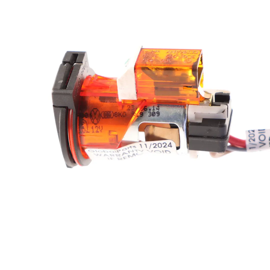 Consola Toma de Corriente Enchufe Encendedor 12V para Audi A4 RS4 B8 con número de pieza 8K0919309 Audi A4 RS4 B8 Consola Toma de Corriente Enchufe Encendedor 12V - SKU 8K0919309 - Número de pieza 8K0919309