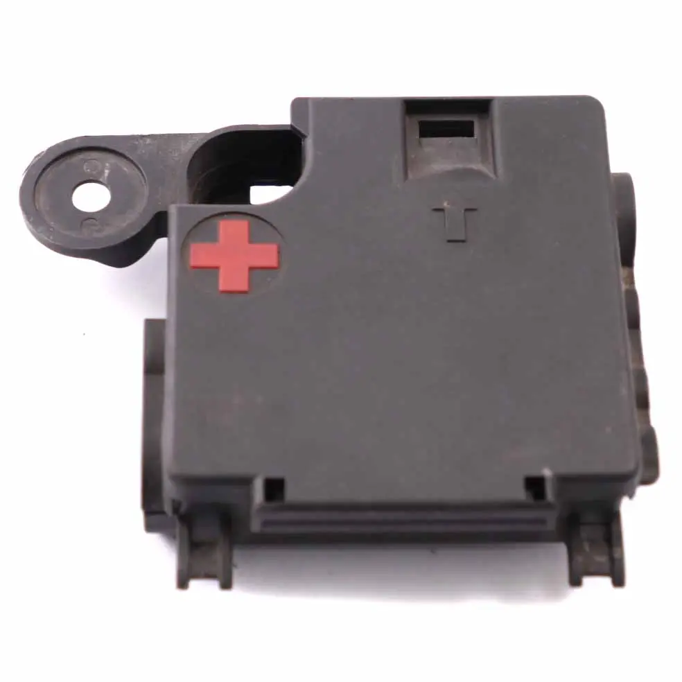 Postive Terminal Distribution Power Board to Audi A4 B8 A5 8T Battery with Part number 8K0937517A Audi A4 B8 A5 8T Battery Postive Terminal Distribution Power Board - SKU 8K0937517A - Part number 8K0937517A