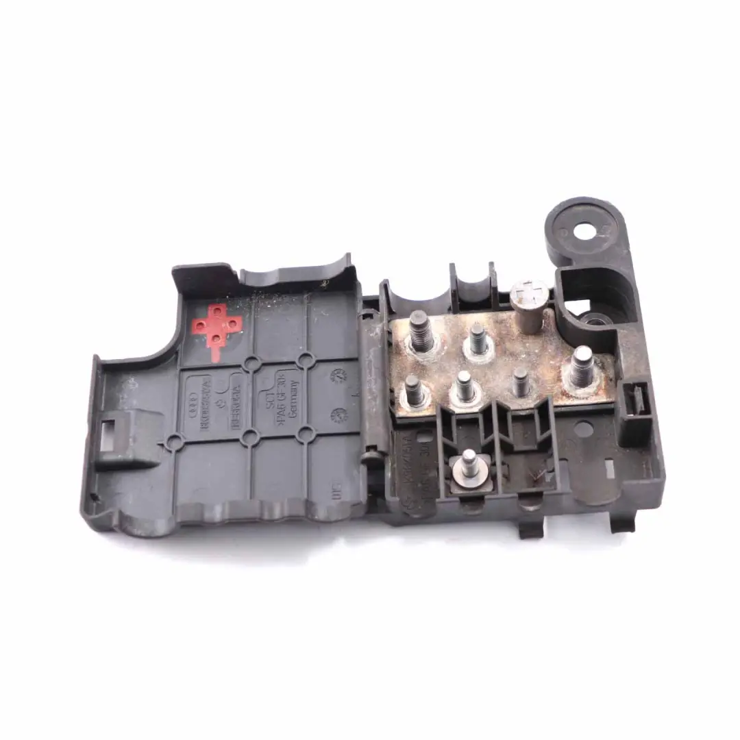 Batterie Pluspol Verteilung Power Board für Audi A4 B8 A5 8T mit Teilenummer 8K0937517A Audi A4 B8 A5 8T Batterie Pluspol Verteilung Power Board - SKU 8K0937517A - Teilenummer 8K0937517A