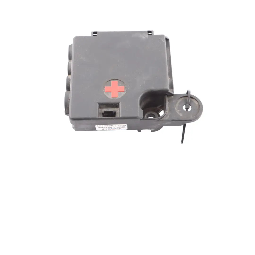 Audi RS4 B8 Terminal Positivo Distribución Batería Caja Relé de Unión - SKU 8K0937517B - Número de pieza 8K0937517B