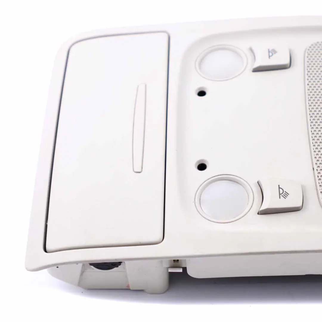 Audi A4 B8 Feu de toit Panneau d'éclairage intérieur Rangement lunettes soleil - SKU 8K0951177 - Numéro de pièce 8K0951177
