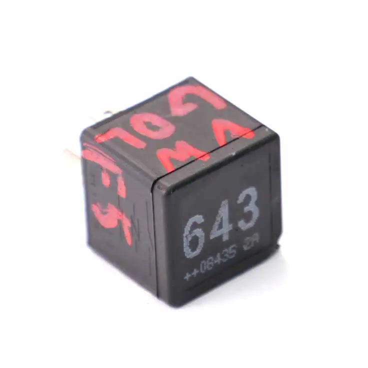 Relé 643 Unidad Módulo 4 Pines para Audi VW Volkswagen Seat con número de pieza 8K0951253 Audi VW Volkswagen Seat Relé 643 Unidad Módulo 4 Pines - SKU 8K0951253 - Número de pieza 8K0951253