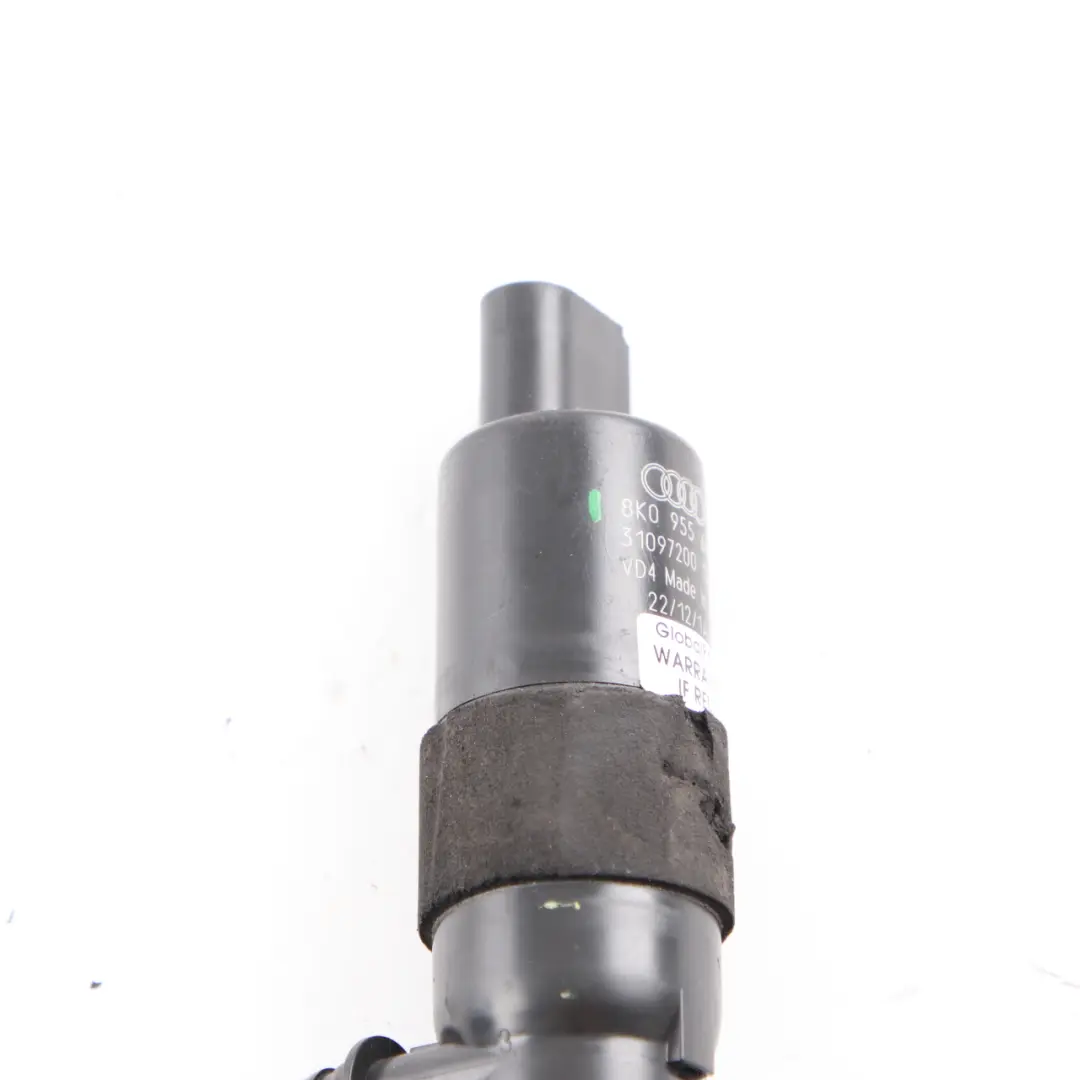 Pompa lavavetri Audi A1 A4 A5 Faro Luce Lampada Ugello Spray Jet per con numero di parte 8K0955681 Pompa lavavetri Audi A1 A4 A5 Faro Luce Lampada Ugello Spray Jet - SKU 8K0955681 - Numero di parte 8K0955681