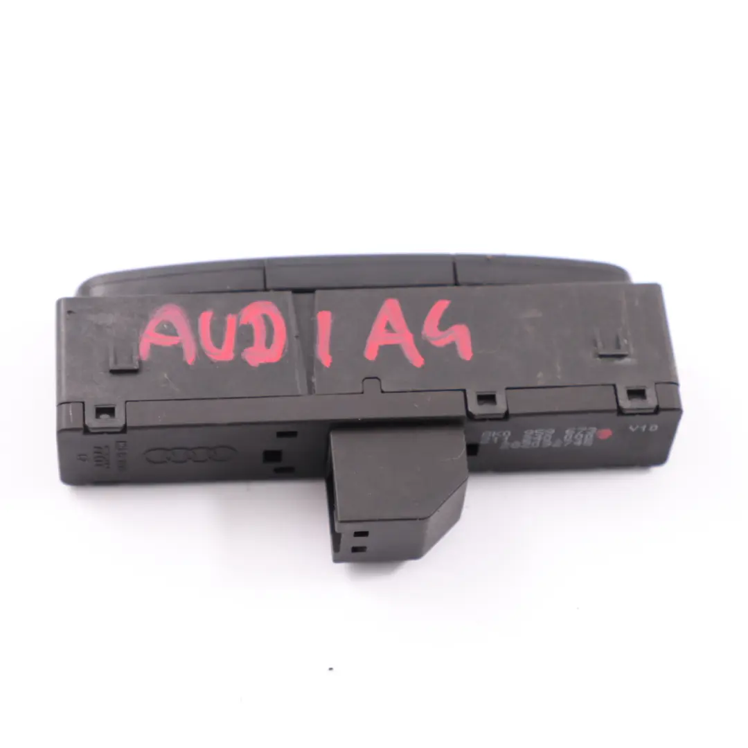 Pannello interruttori ESP OFF Pulsante pannello per Audi A4 B8 con numero di parte 8K0959673 Audi A4 B8 Pannello interruttori ESP OFF Pulsante pannello - SKU 8K0959673 - Numero di parte 8K0959673