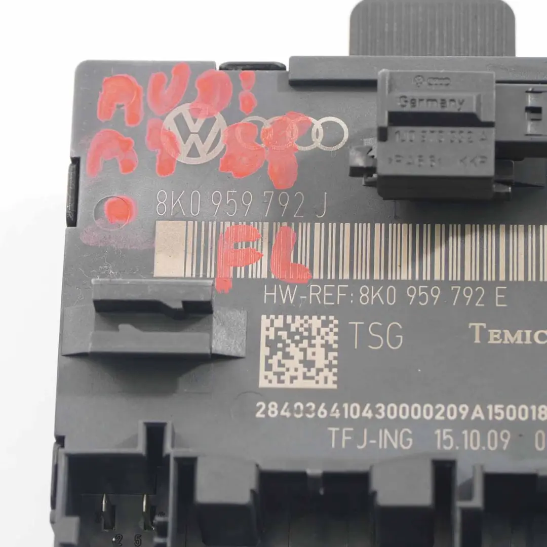 Audi A4 B8 Moduł Drzwi Lewy Przód - SKU 8K0959792J - Numer Części 8K0959792J