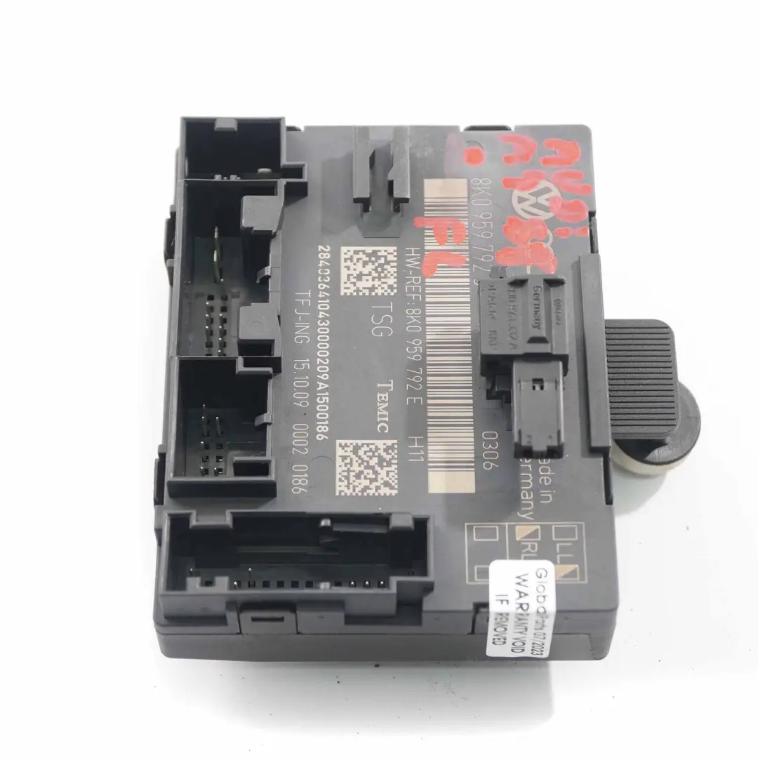 Audi A4 B8 Moduł Drzwi Lewy Przód - SKU 8K0959792J - Numer Części 8K0959792J