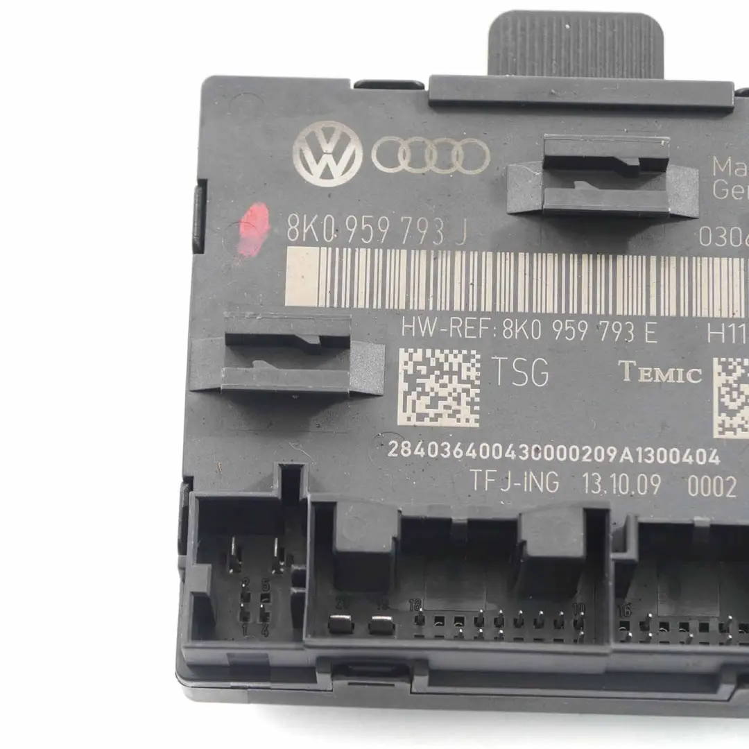 Modulo porta anteriore destra Modulo unità controllo ECU per Audi A4 B8 con numero di parte 8K0959793J Audi A4 B8 Modulo porta anteriore destra Modulo unità controllo ECU - SKU 8K0959793J - Numero di parte 8K0959793J
