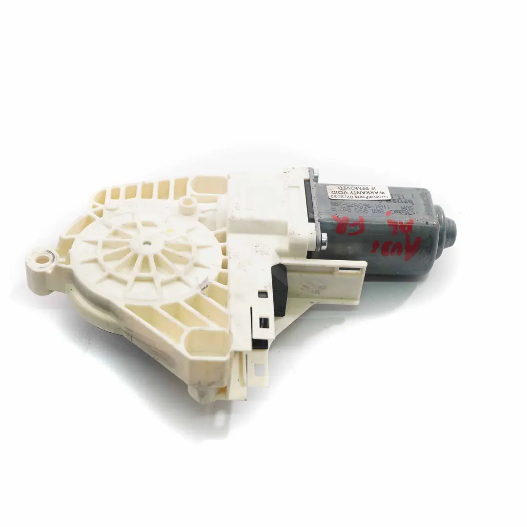 Motor Elevador Audi A4 B8 Delantero Derecho Puerta Accionamiento - SKU 8K0959802A - Número de pieza 8K0959802A