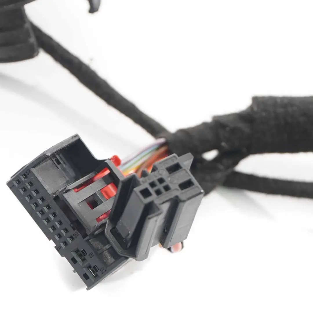 Audi A4 B8 Puerta Mazo de cables trasero izquierdo Cableado - SKU 8K0971687S - Número de pieza 8K0971687S