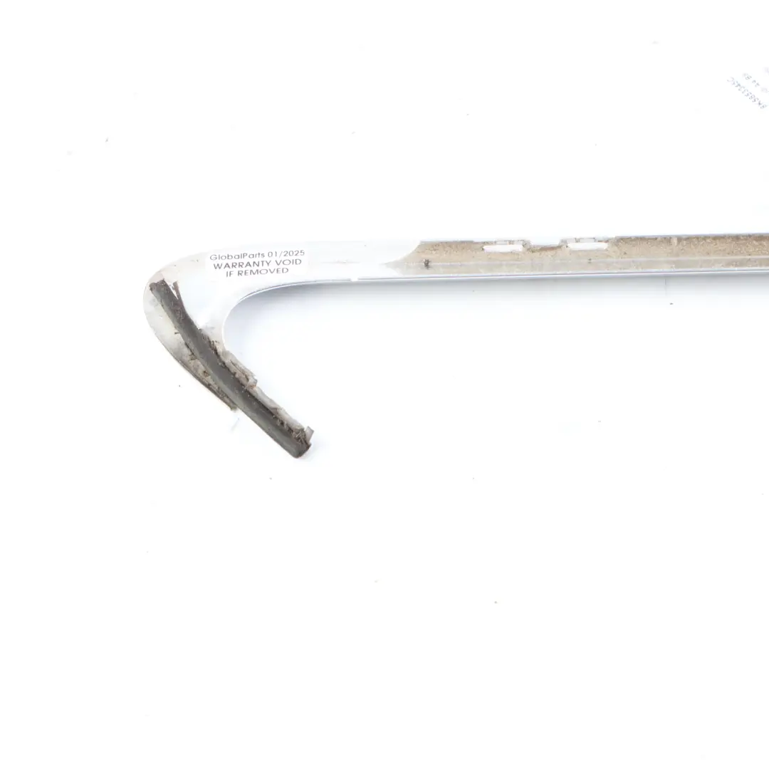 Lunotto Posteriore Striscia Esterna Modanatura Cromata per Audi A4 B8 con numero di parte 8K5853346C Audi A4 B8 Lunotto Posteriore Striscia Esterna Modanatura Cromata - SKU 8K5853346C - Numero di parte 8K5853346C