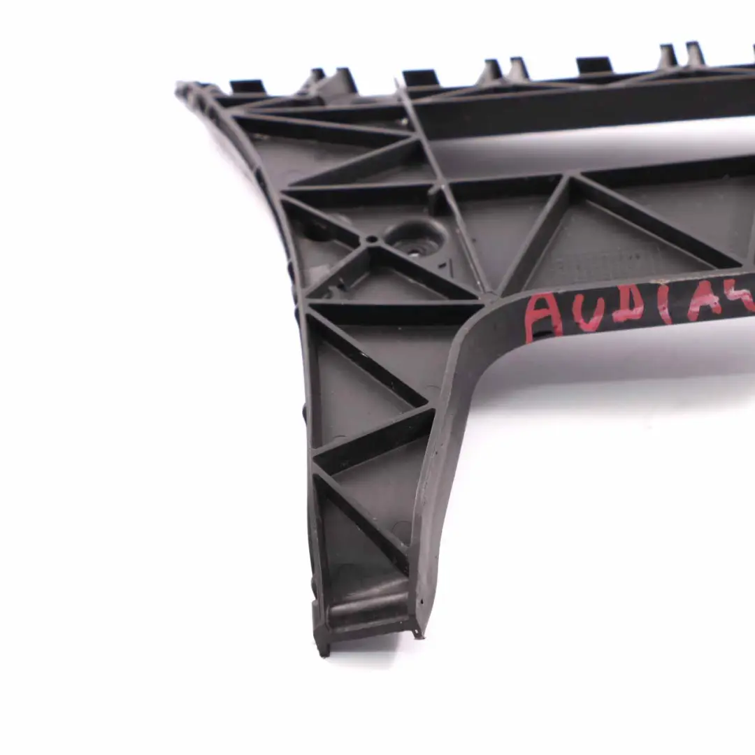 Audi A4 B8 Avant Guide de montage latéral de pare-chocs arrière gauche - SKU 8K9807453 - Numéro de pièce 8K9807453