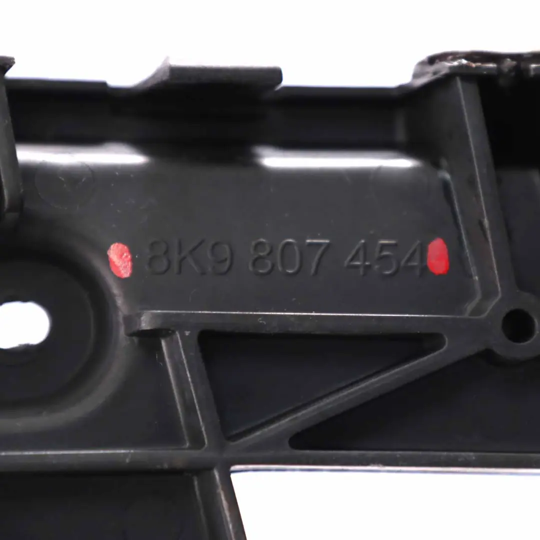 Seitliche Stoßstangen halterung Führung hinten rechts für Audi A4 B8 Avant mit Teilenummer 8K9807454 Audi A4 B8 Avant Seitliche Stoßstangen halterung Führung hinten rechts - SKU 8K9807454 - Teilenummer 8K9807454