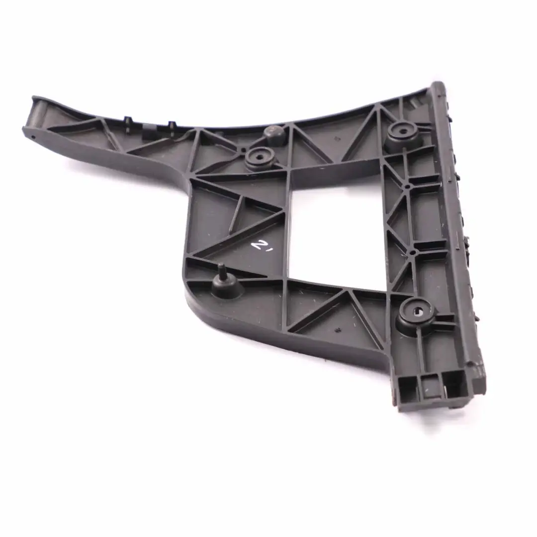 Audi A4 B8 Avant Guide de montage latéral de pare-chocs arrière droit - SKU 8K9807454 - Numéro de pièce 8K9807454