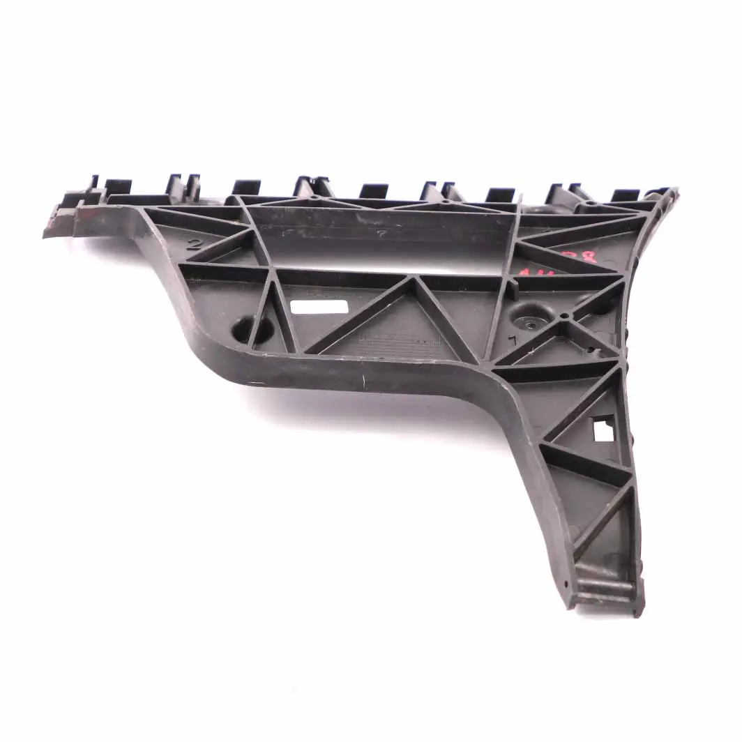 Soporte de parachoques lateral Guía trasera derecha para Audi A4 B8 Avant con número de pieza 8K9807454 Audi A4 B8 Avant Soporte de parachoques lateral Guía trasera derecha - SKU 8K9807454 - Número de pieza 8K9807454