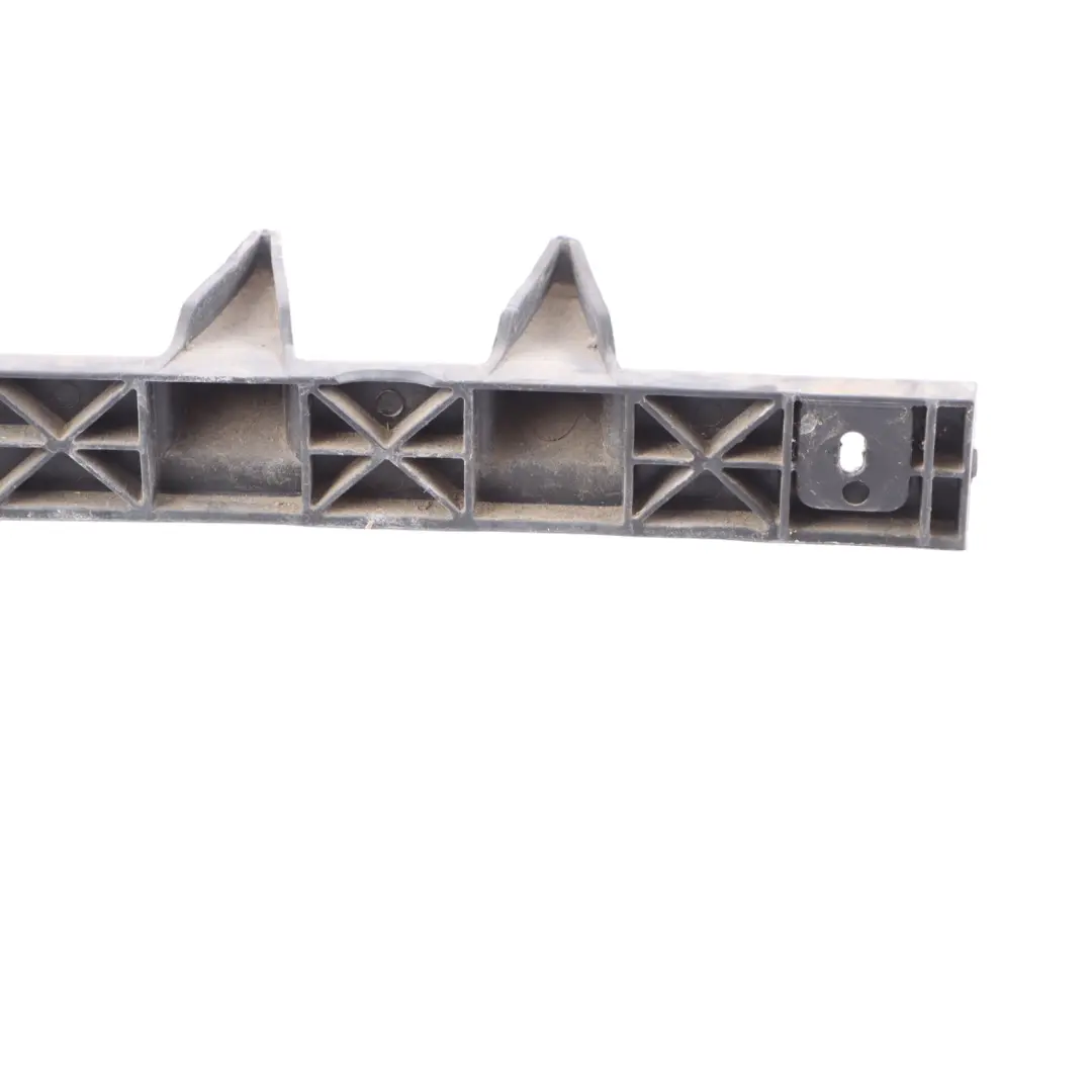 Supporto Portaparaurti Posteriore per Audi A4 RS4 B8 con numero di parte 8K9807861 Audi A4 RS4 B8 Supporto Portaparaurti Posteriore - SKU 8K9807861 - Numero di parte 8K9807861