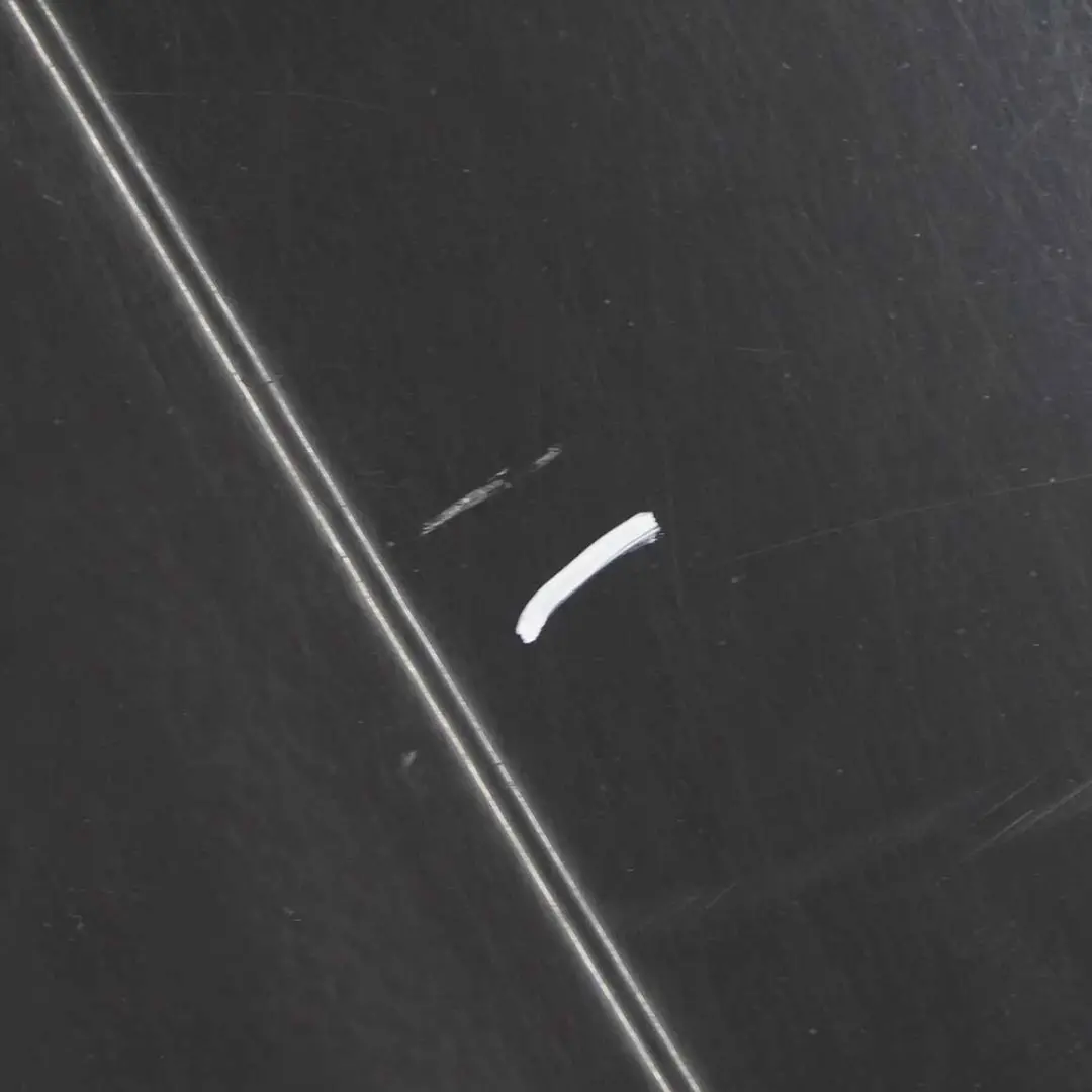 arriere gauche Noir brillant - LY9B pour Audi A4 B8 Avant Porte à propos du numéro de pièce 8K9833051D Audi A4 B8 Avant Porte arriere gauche Noir brillant - LY9B - SKU 8K9833051D-BBL - Numéro de pièce 8K9833051D