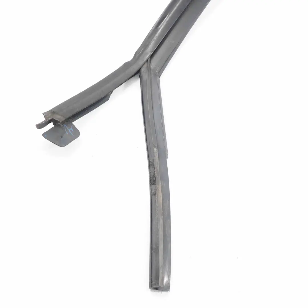Audi A4 B8 Avant Door Window Seal Rear Right O/S Guide Frame Gasket - SKU 8K9839440 - Part number 8K9839440