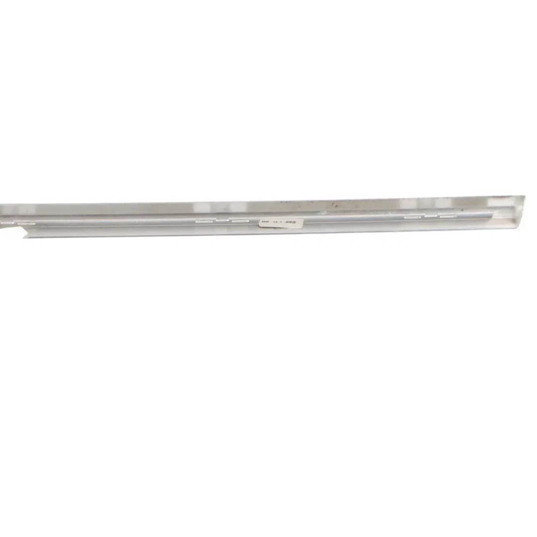 Audi RS4 B8 Garniture De Vitre Arrière Gauche Support - SKU 8K9853345B - Numéro de pièce 8K9853345B