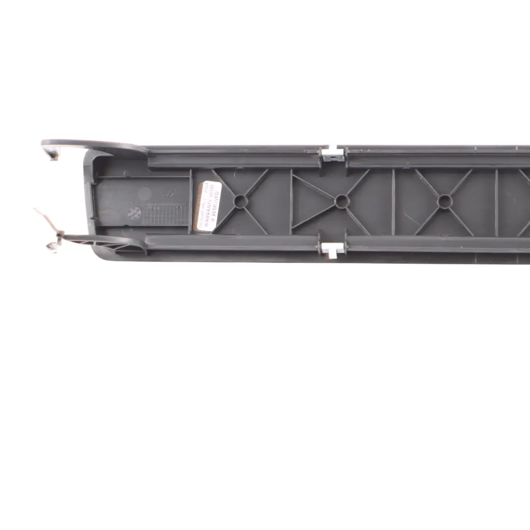 Audi RS4 B8 Coperchio Portellone Posteriore Triangolo Avertimento - SKU 8K9867979-2 - Numero di parte 8K9867979