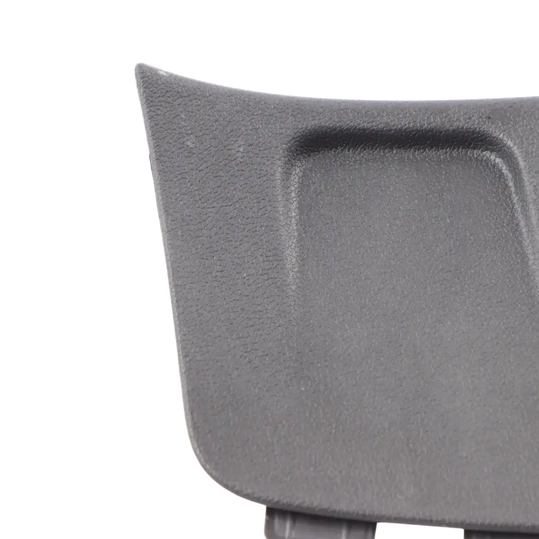 Panel Osłona Wewnętrzna Bagażnika Prawy Tył do Audi A4 RS4 B8 o numerze 8K9867979 Audi A4 RS4 B8 Panel Osłona Wewnętrzna Bagażnika Prawy Tył - SKU 8K9867979 - Numer Części 8K9867979