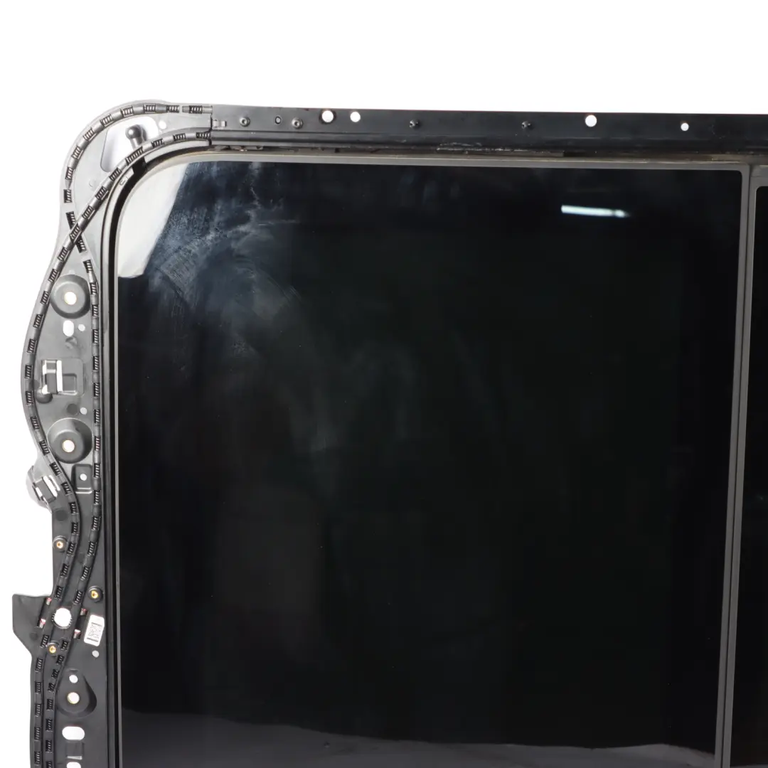 Sunroof Sliding Roof Mechanism Assembly Roller Blind Grey to Audi RS4 B8 with Part number 8K9877049A Audi RS4 B8 Sunroof Sliding Roof Mechanism Assembly Roller Blind Grey - SKU 8K9877049A - Part number 8K9877049A