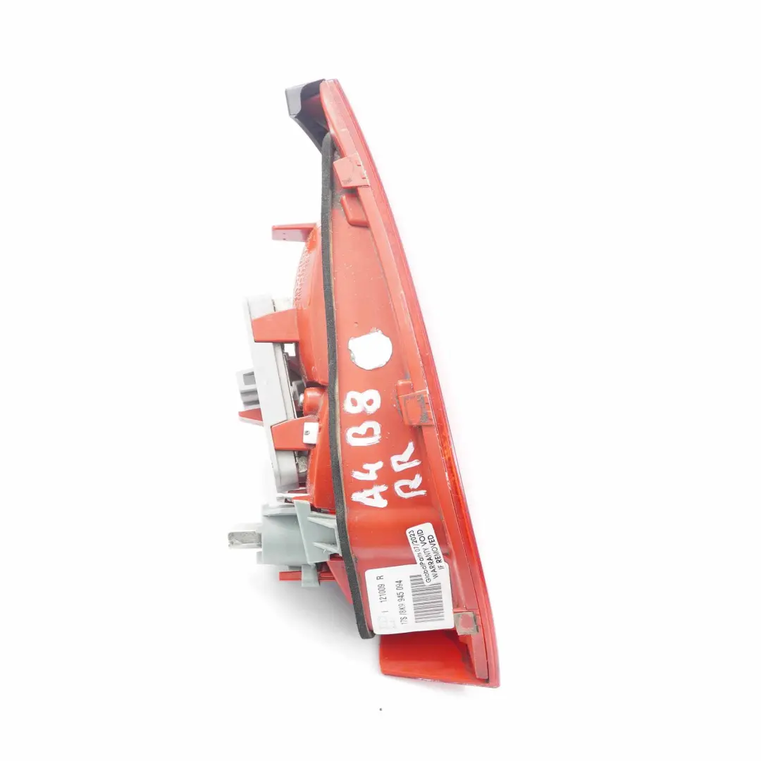 Audi A4 B8 Avant Fanale posteriore destro Portellone posteriore - SKU 8K9945094 - Numero di parte 8K9945094