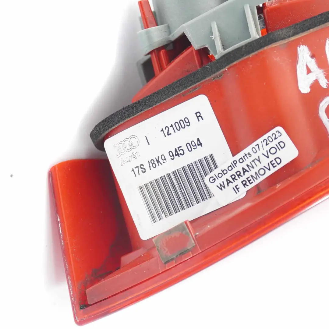 Fanale Posteriore Destro Portellone per Audi A4 B8 Avant con numero di parte 8K9945094 Audi A4 B8 Avant Fanale Posteriore Destro Portellone - SKU 8K9945094 - Numero di parte 8K9945094