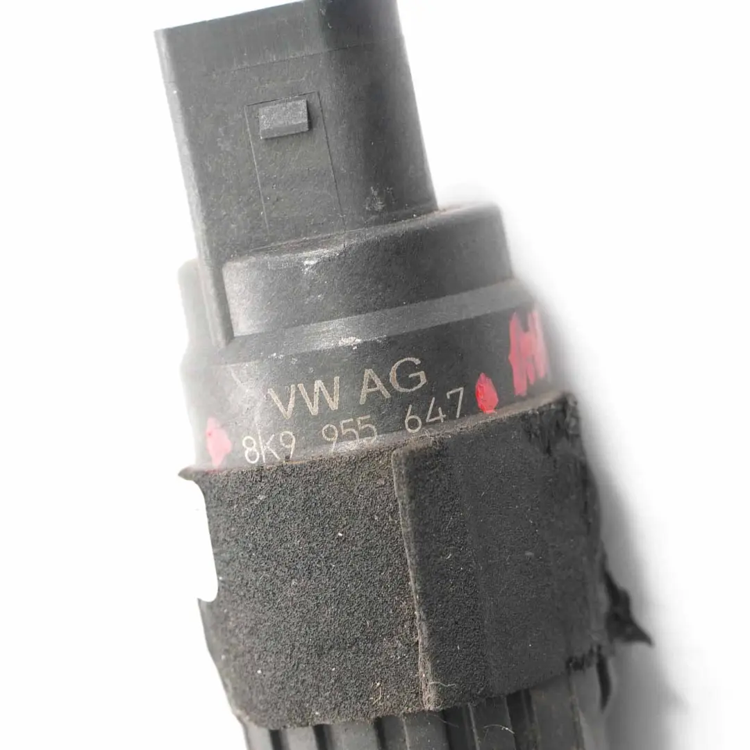 Serbatoio del liquido lavavetro Pompa di lavaggio per Audi A4 B8 con numero di parte 8K9955647 Audi A4 B8 Serbatoio del liquido lavavetro Pompa di lavaggio - SKU 8K9955647 - Numero di parte 8K9955647